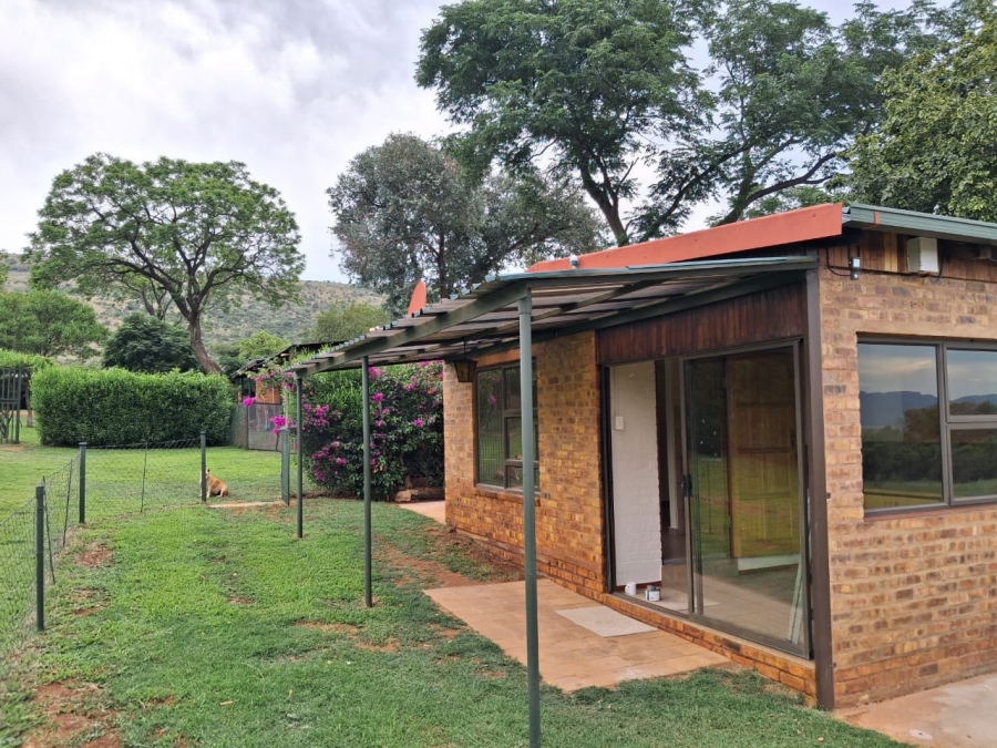 To Let 1 Bedroom Property for Rent in De Rust AH North West